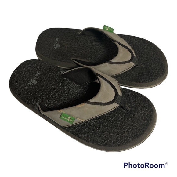 Sanuk Sandals 13-1 - Picture 2 of 5